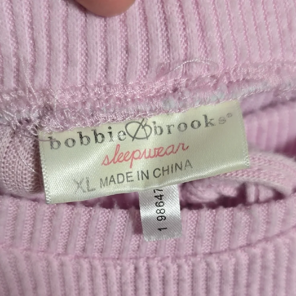 Bobbie Brooks Soft Pink Women's Pajama Set - Picture 4 of 6